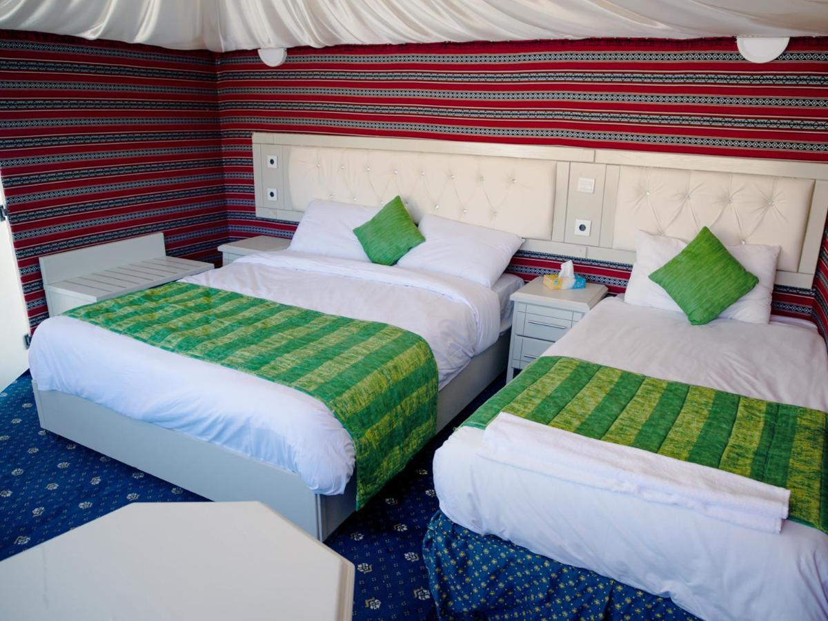 The Rock Camp Petra Hotel Wadi Musa Bagian luar foto