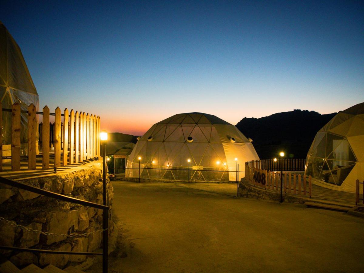 The Rock Camp Petra Hotel Wadi Musa Bagian luar foto
