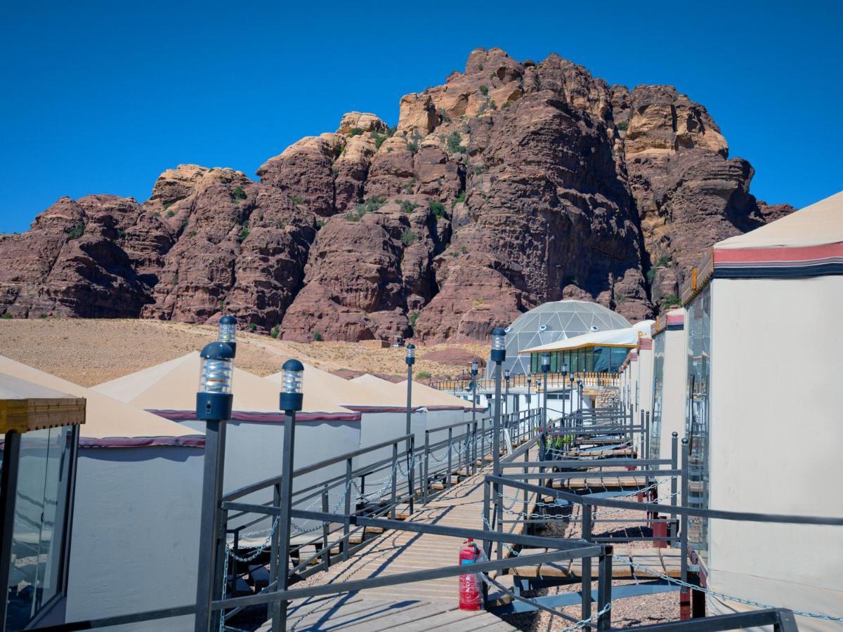 The Rock Camp Petra Hotel Wadi Musa Bagian luar foto