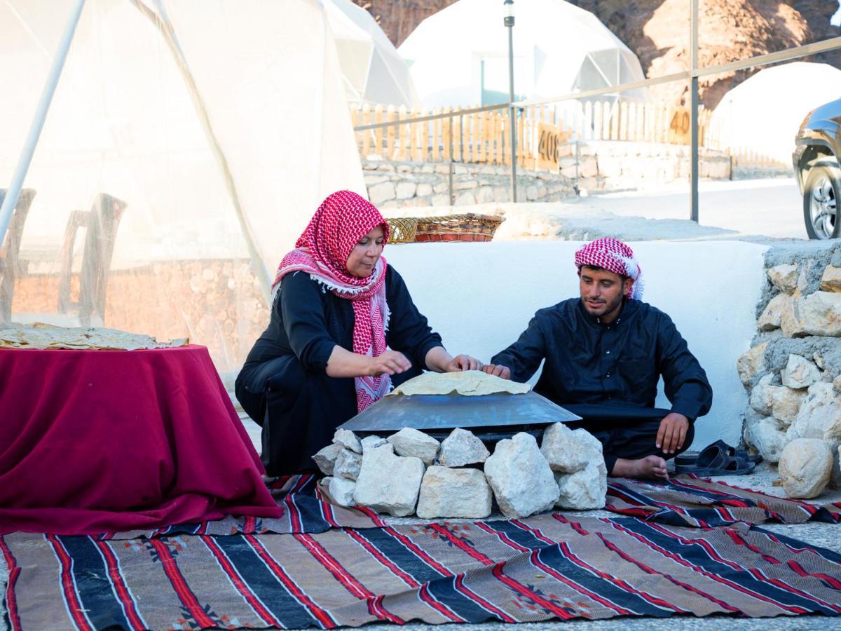 The Rock Camp Petra Hotel Wadi Musa Bagian luar foto