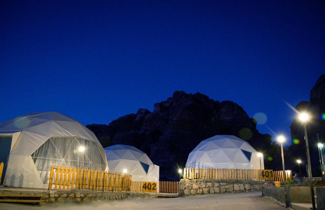 The Rock Camp Petra Hotel Wadi Musa Bagian luar foto