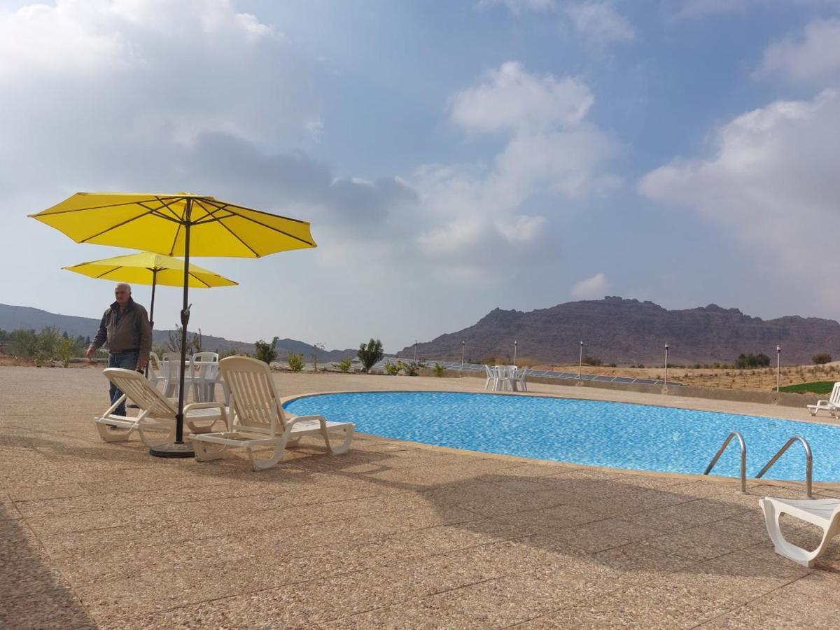 The Rock Camp Petra Hotel Wadi Musa Bagian luar foto