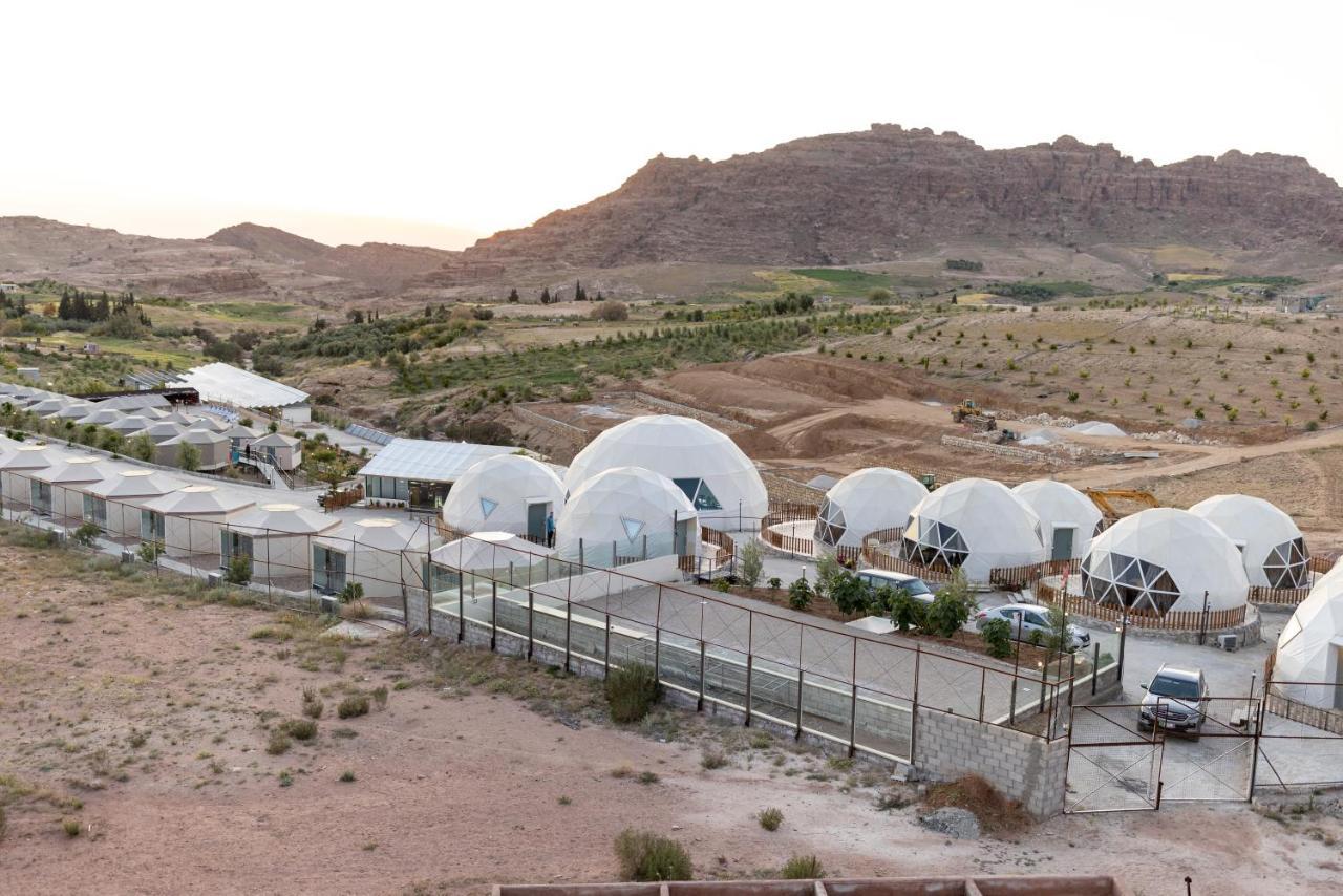 The Rock Camp Petra Hotel Wadi Musa Bagian luar foto